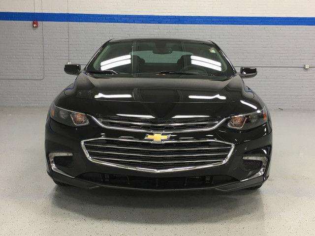 Chevrolet Malibu 2017 photo 2